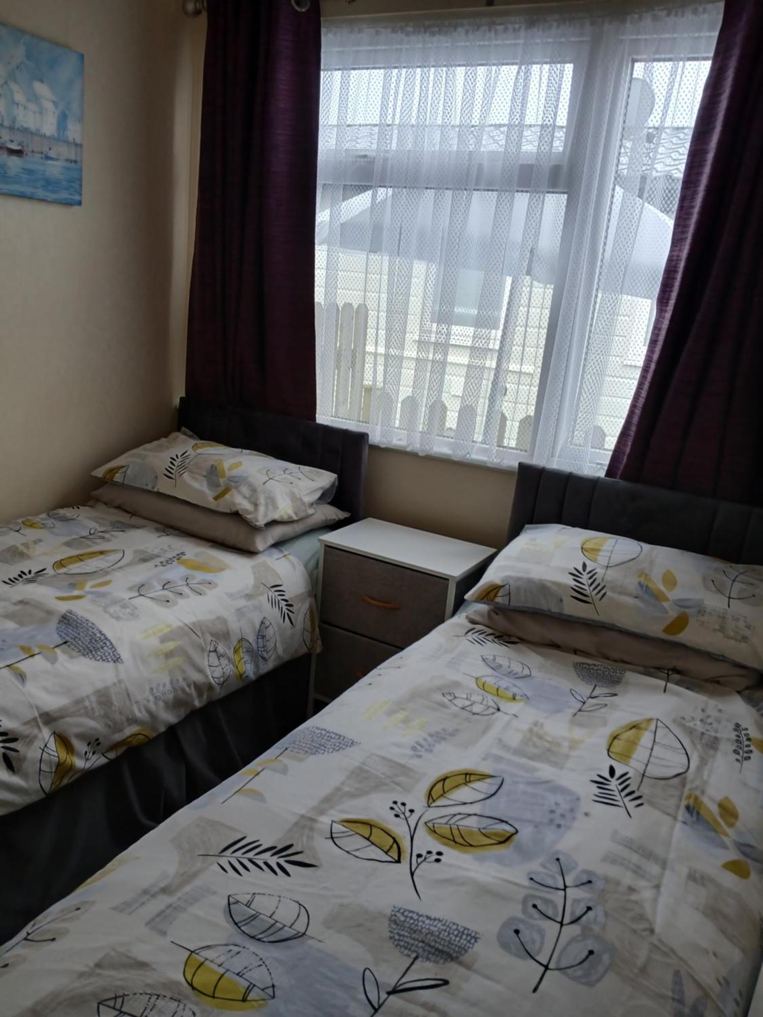 Sj Seaside Chalet Бринлингтон Экстерьер фото